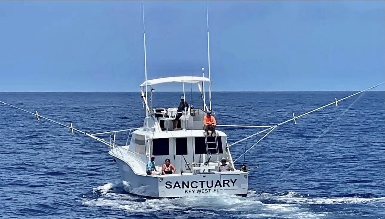 Sanctuary – 47' Hatteras